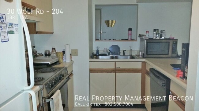 Building Photo - 30 Wolf Rd