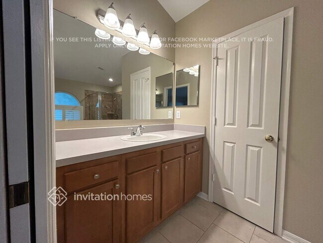 Building Photo - 1603 Bondurant Way