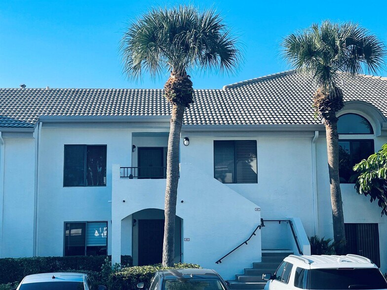 Primary Photo - 7473 Glendevon Ln