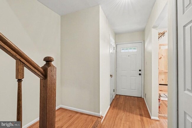 Building Photo - 15067 Maple Glen Ct