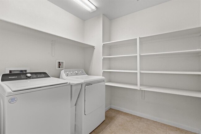 Building Photo - 11104 Mickelson Dr