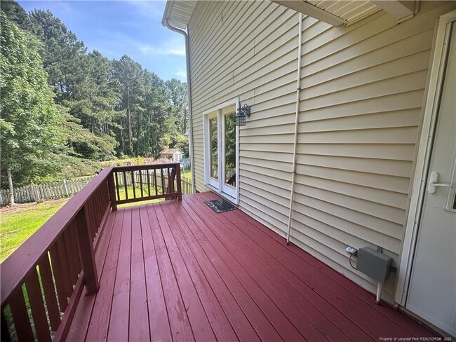Building Photo - 5553 Hartfield Ct
