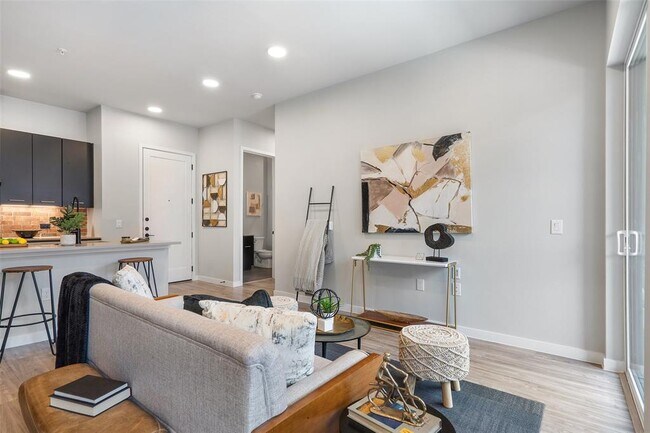 Building Photo - 4510 Terry-O Ln