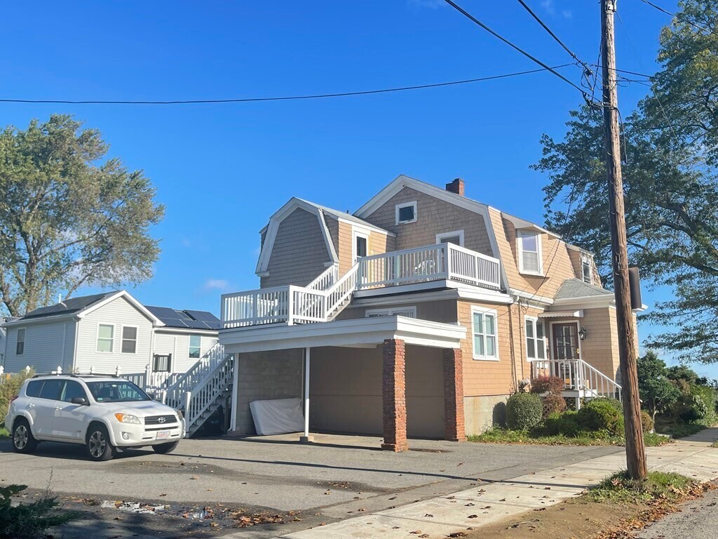 Building Photo - 593 Quincy Shore Dr
