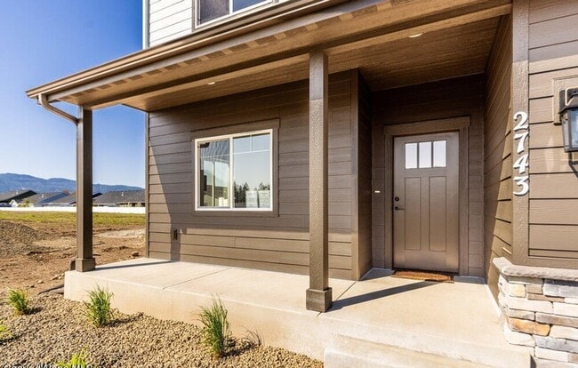 Building Photo - 2743 N Neptune Street