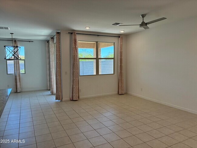 Building Photo - 27371 N 176th Dr