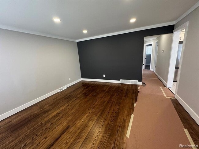 Building Photo - 12107 Centralia