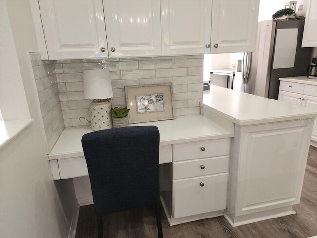 Building Photo - 6503 Fairway Gardens Dr