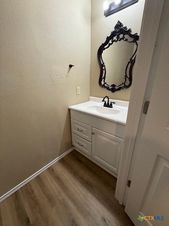 Building Photo - 2100 Farm To Market Rd 2722