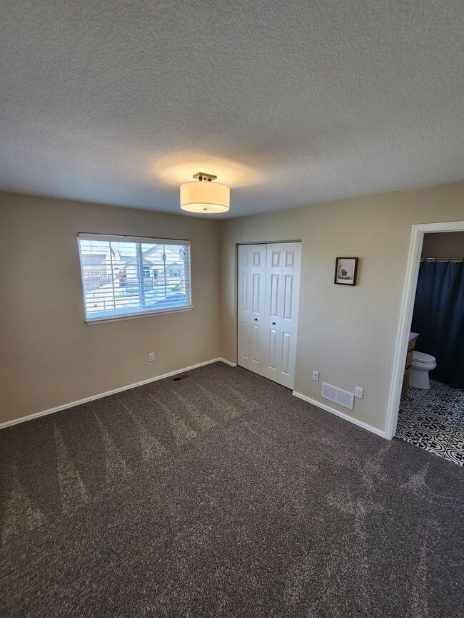 Building Photo - Beautiful 2-Story Home with Finished Basem...