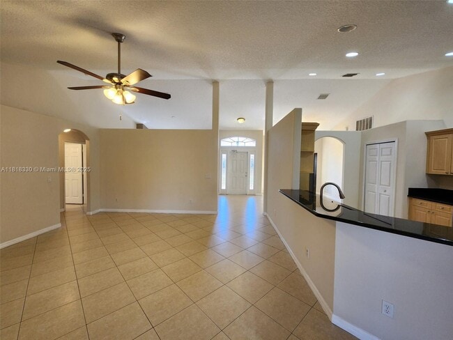 Building Photo - 4272 SW Dido Dr