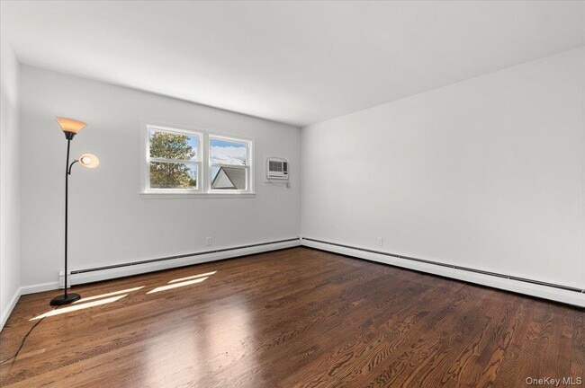 Building Photo - 1461 10th St