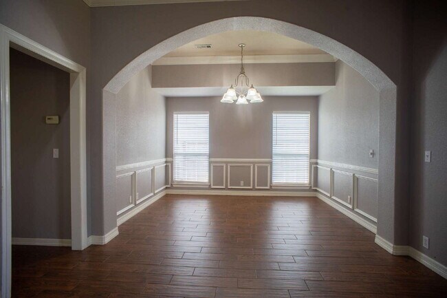 Building Photo - "Spacious 4-Bed Home with Granite Touch & ...