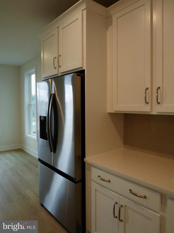 Building Photo - 120 Galaxy Pl