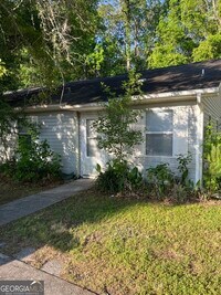 Building Photo - 235 W Lakemont Dr