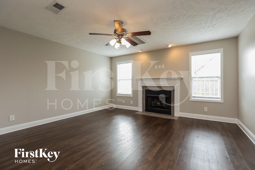 Building Photo - 1280 Eagle's View Dr