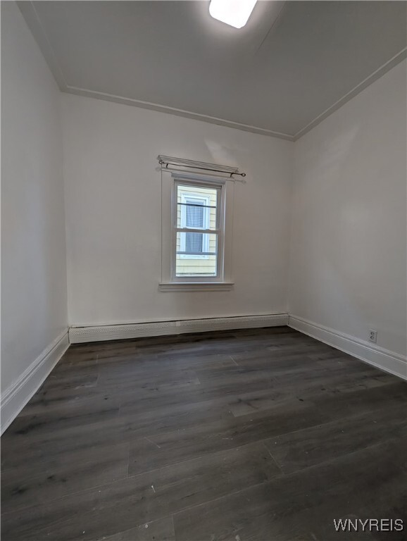 Building Photo - 79 Klas Ave