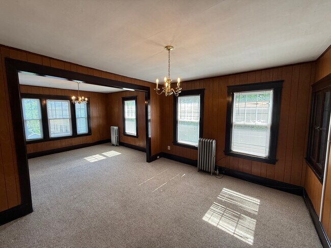Building Photo - 96 Courtland St