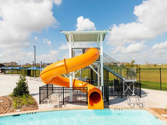 Building Photo - 3041 Emerald Ocean Dr