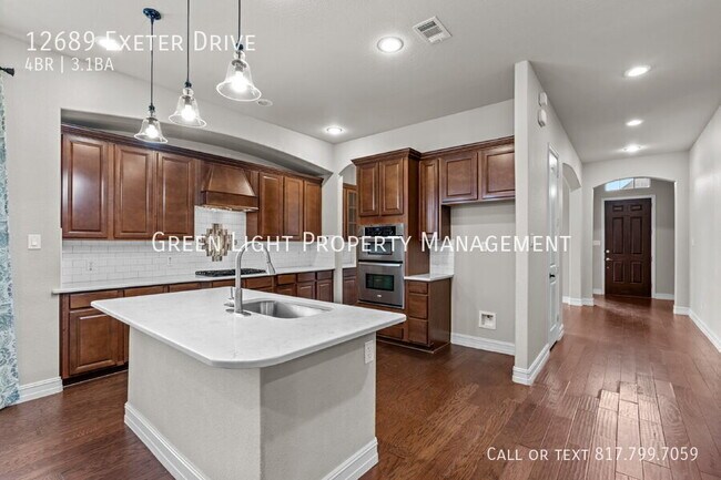 Building Photo - 12689 Exeter Dr