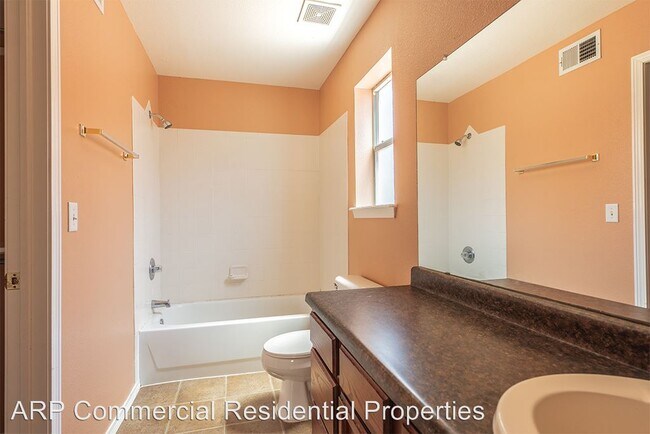 Building Photo - 3 br, 2.5 bath House - 11941 MESQUITE ROCK DR