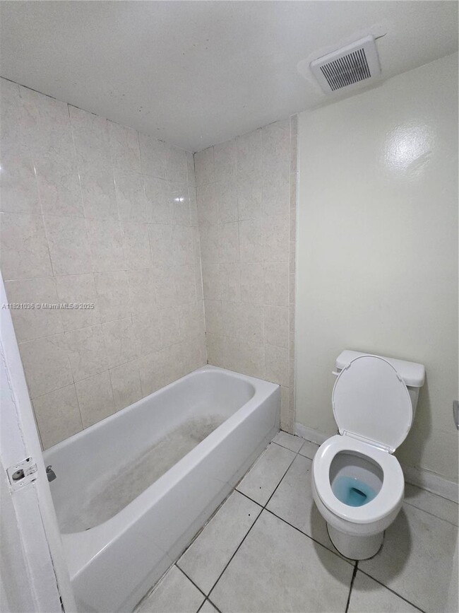 Primary Photo - 8365 SW 152nd Ave