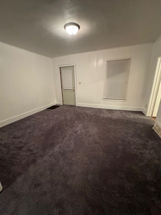 Building Photo - 2nd Ave NW Tripoli