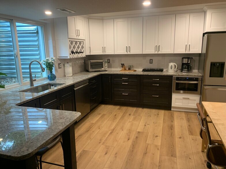 Building Photo - 3669 Sunflower Cir