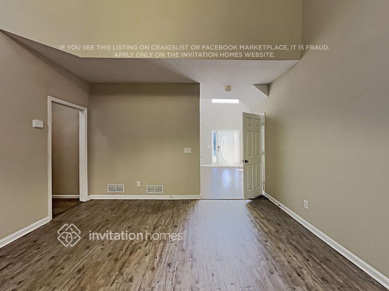 Building Photo - 3993 Rivermeade Dr SW