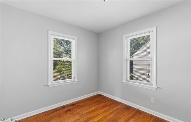 Building Photo - 629 Donald Ave