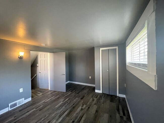 Building Photo - 3137 Maize Rd