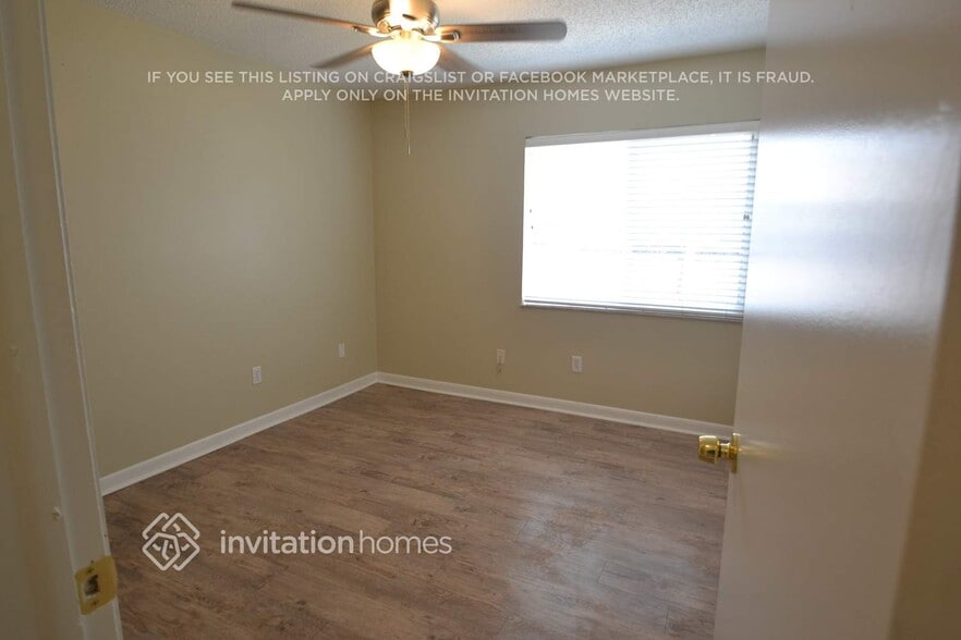 Building Photo - 1137 Pheasant Cir