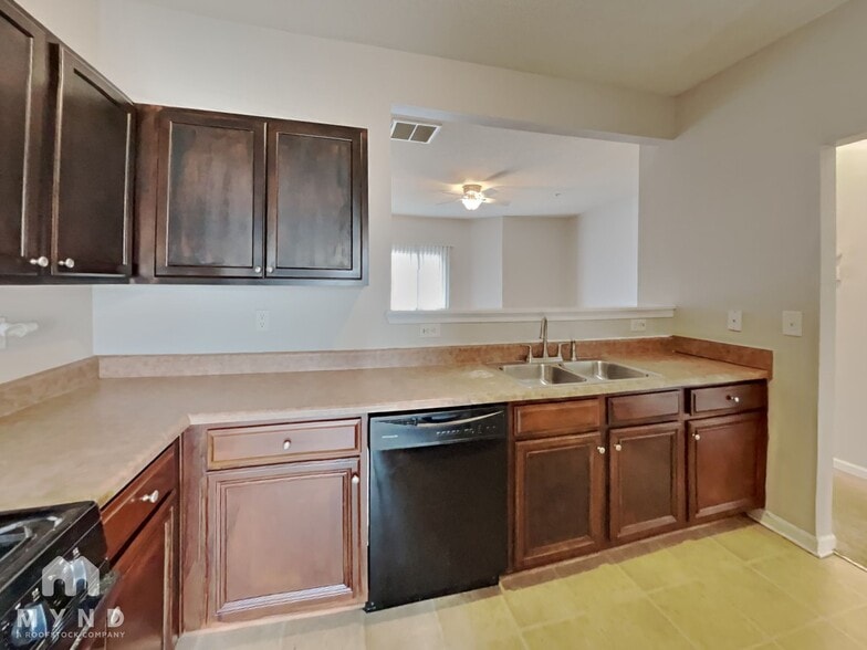 Building Photo - 1786 Broad River Rd