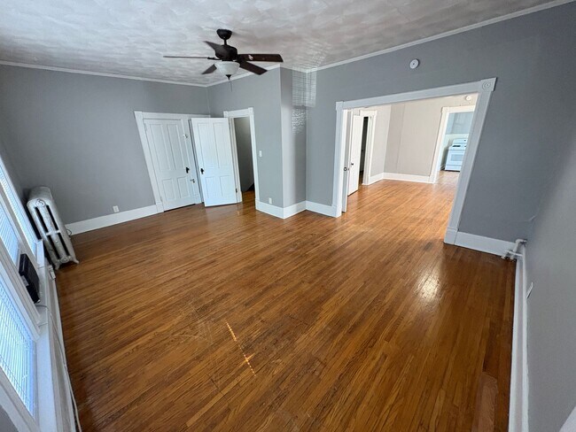 Building Photo - 2960 P St