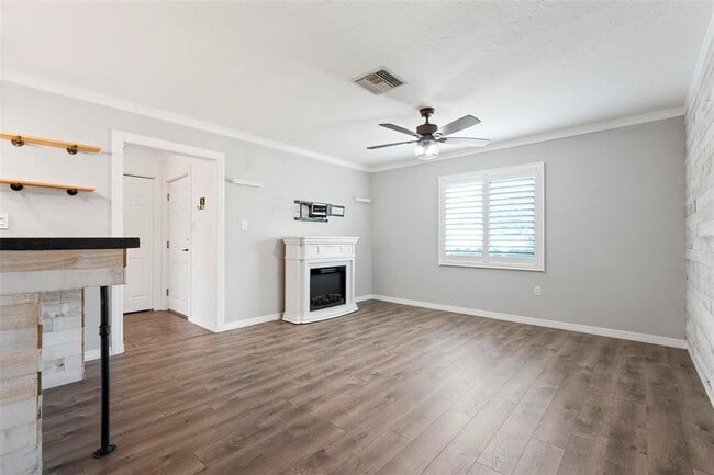 Building Photo - 3372 Tyne Ln