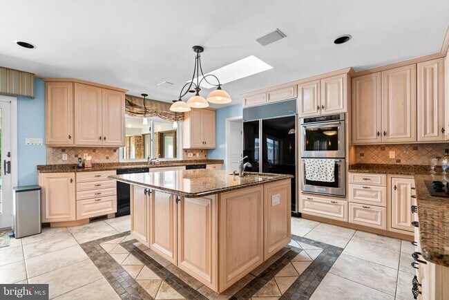 Building Photo - 4233 Buckskin Wood Dr
