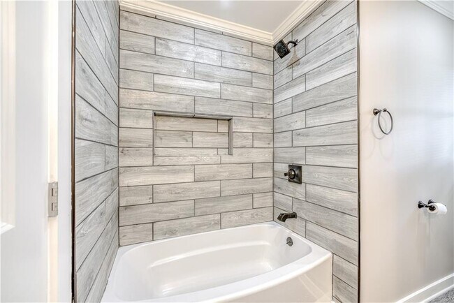 Building Photo - 2174 GA-323