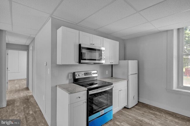 Building Photo - 2693 W Philadelphia Ave