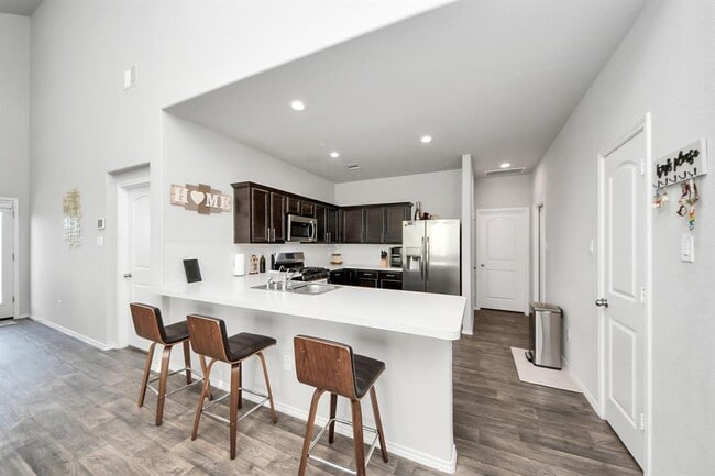 Building Photo - 21303 Bellaria Summit Trail