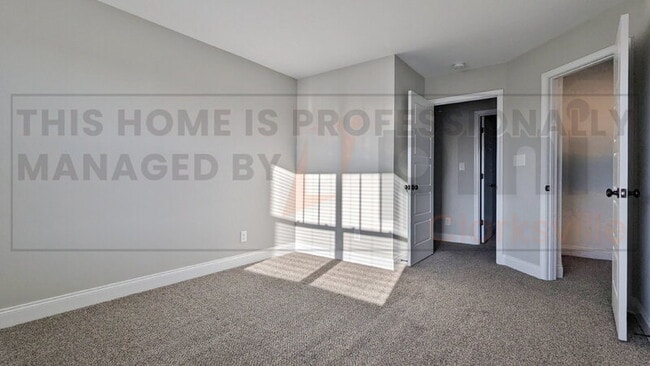 Building Photo - 890 Wild Elm Ct