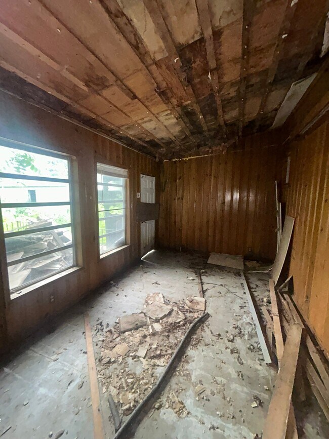Building Photo - 17 Cahokia St