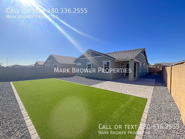 Building Photo - 4119 E Sagebrush St