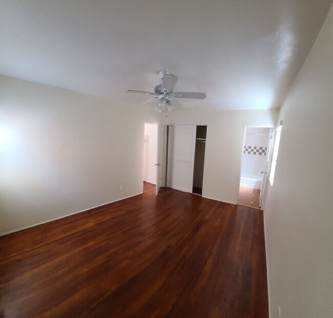 Building Photo - Cozy 1 BR Casitas in Golden Hill - Close t...