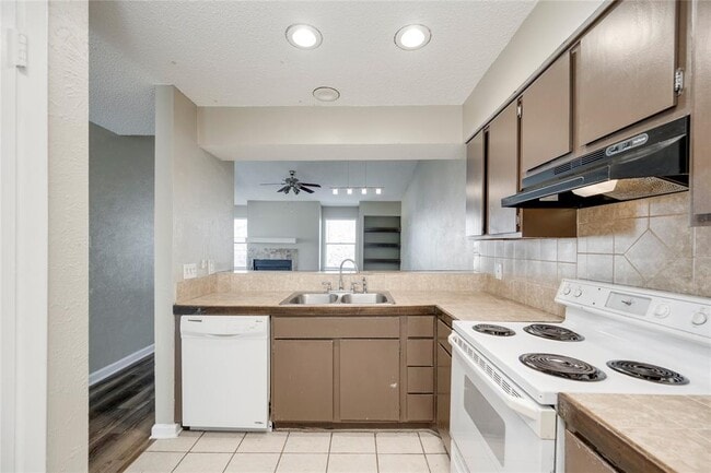 Building Photo - 5304 Indio Cove