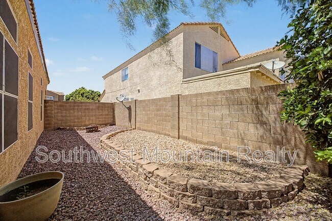 Building Photo - 649 S Banning