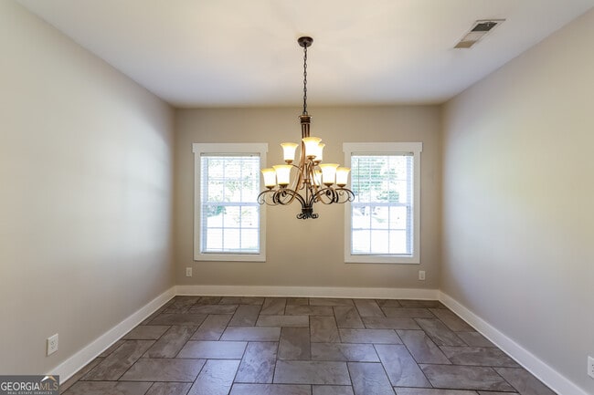 Building Photo - 2973 Cascade Cir