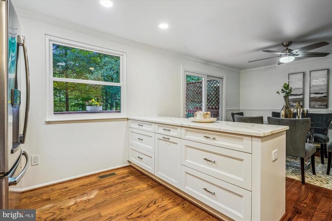 Building Photo - 8901 Gutman Ct