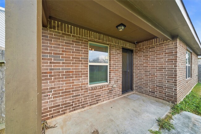 Building Photo - 3715 Singing Flower Ln