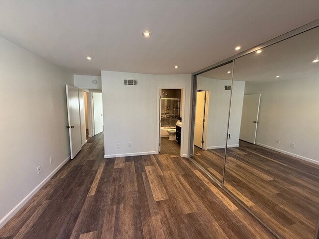 Building Photo - An Updated Leisure Village Home now available