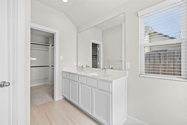 Building Photo - 19027 Rising Mesquite St